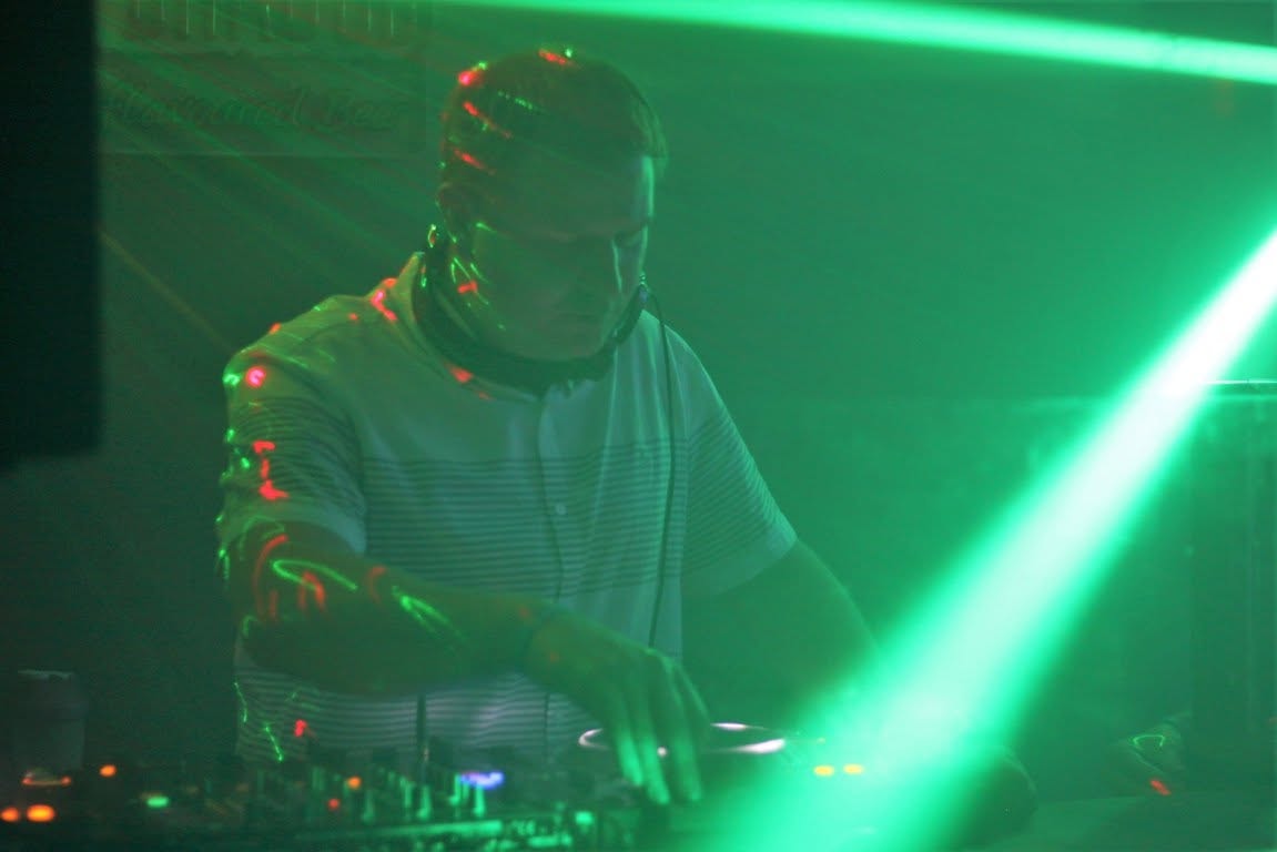 Trancelation crowd at a 2018 night