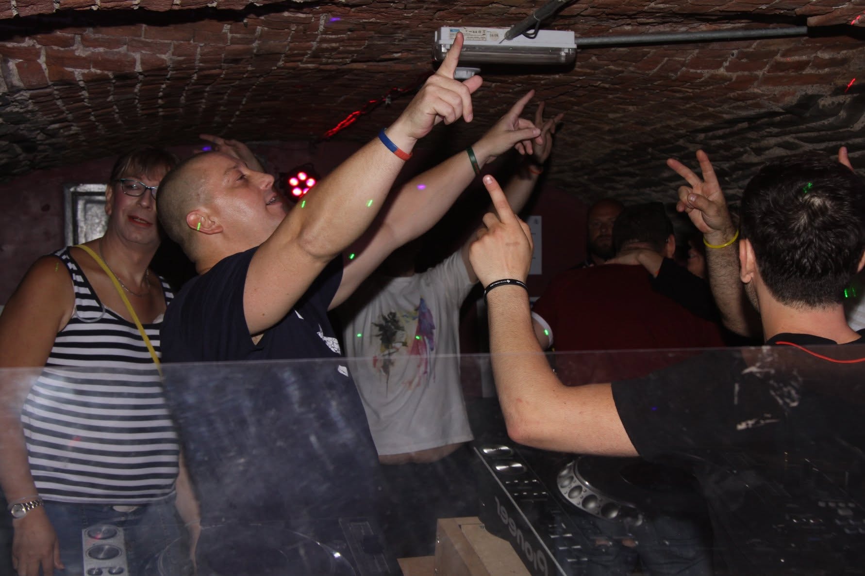 Trancelation crowd at a 2018 night