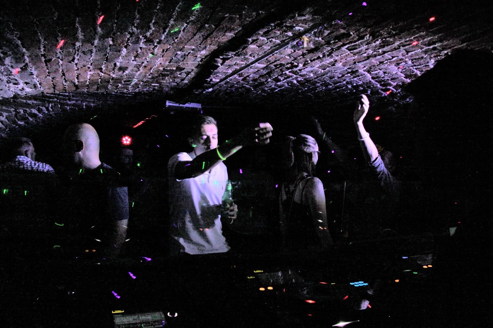 Trancelation crowd at a 2018 night